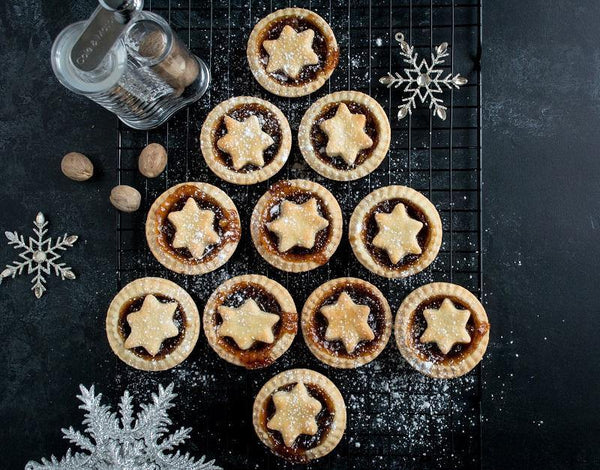 Traditional British Christmas Mince Pies