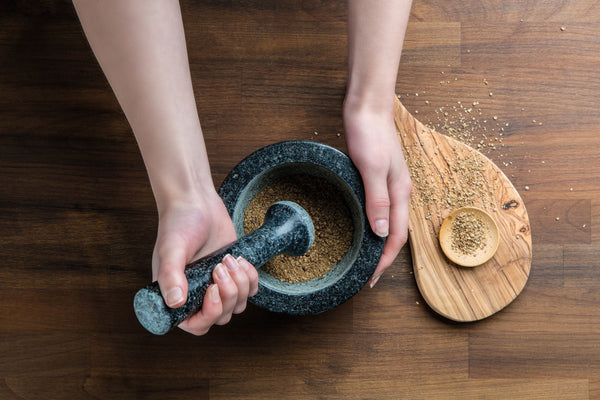 Useful Tips: Using a Pestle and Mortar