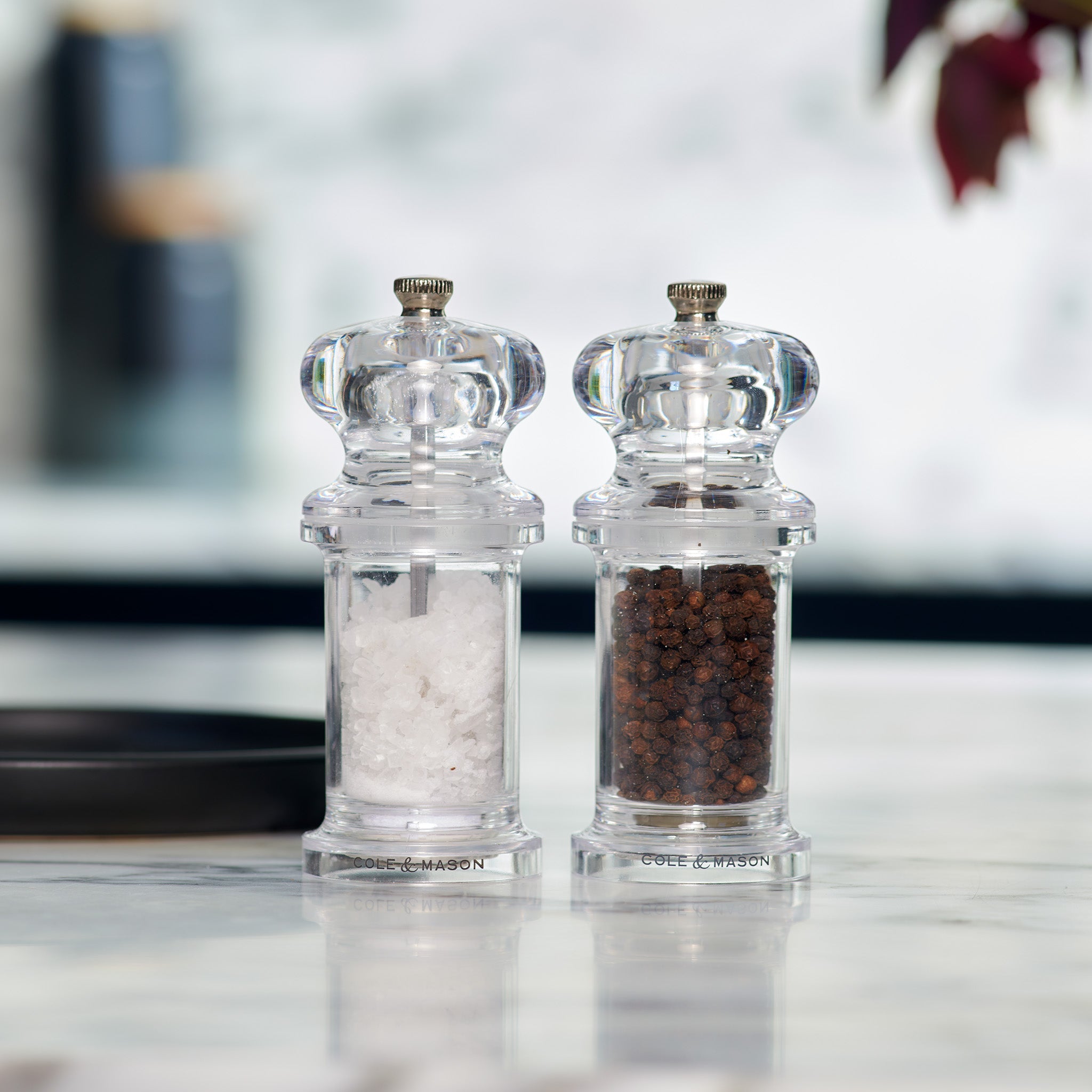 Cole & Mason 505 Acrylic Salt & Pepper Mills – Adjustable Grinders