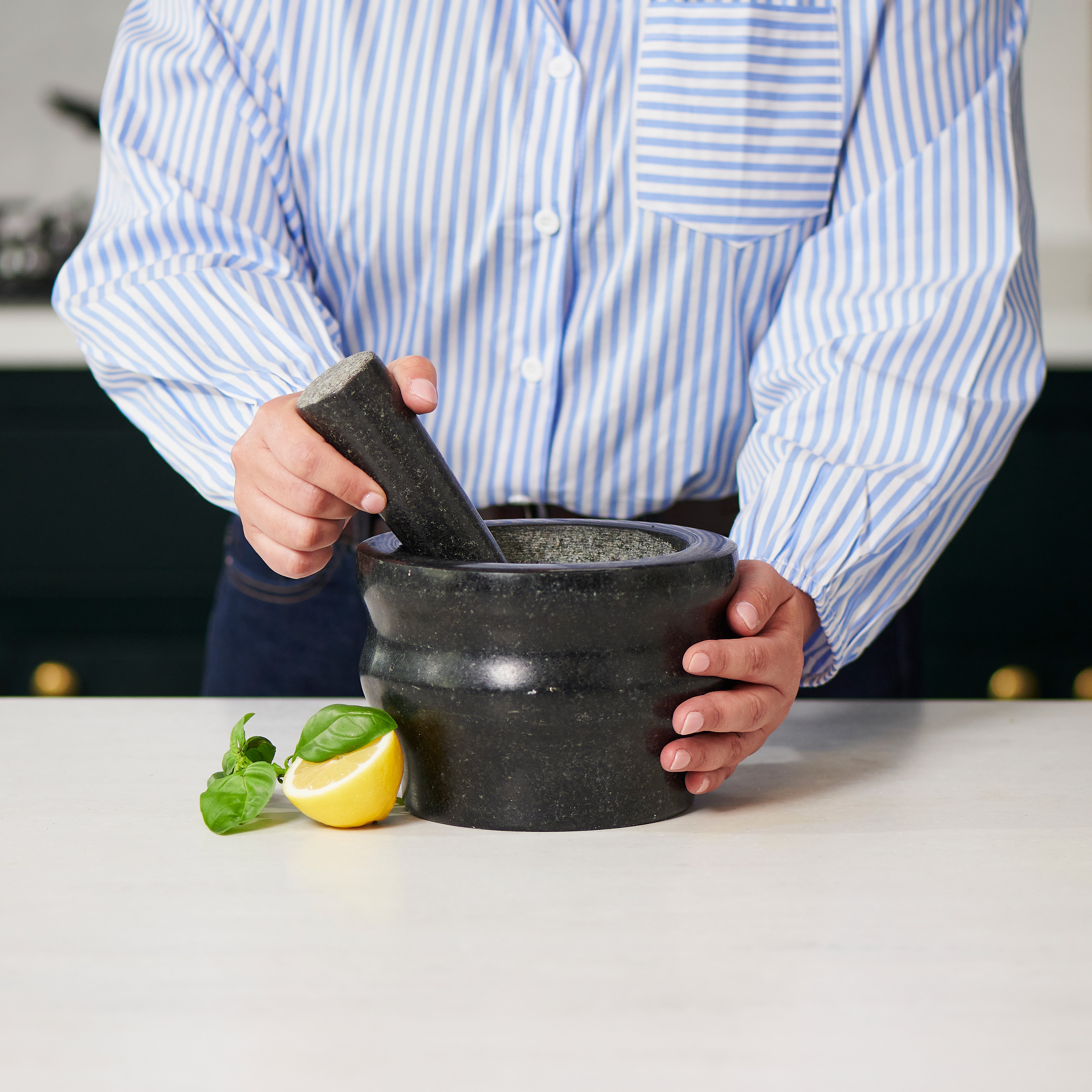 Granite Mortar and Pestle with Silicone Base - Thumbnail 4