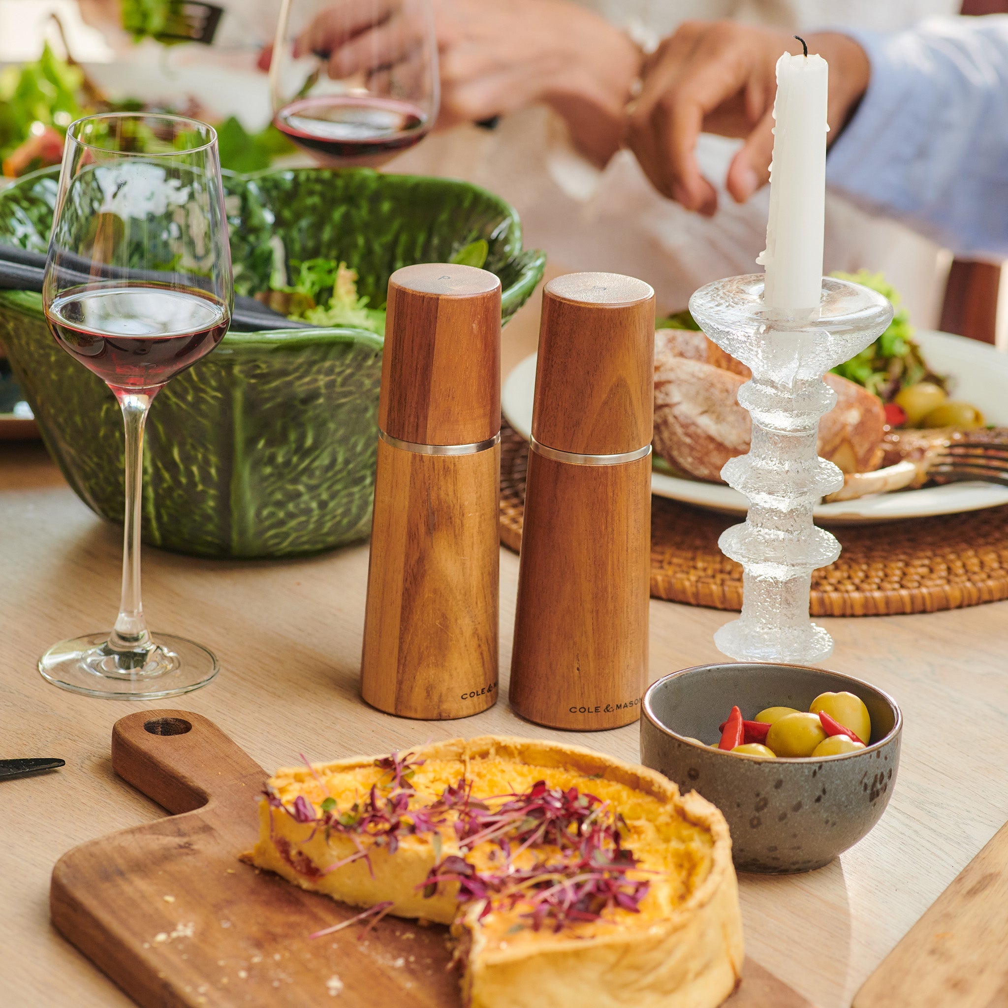 Cole & Mason Marlow Natural Acacia Salt & Pepper Mill Set 185mm / 7¼ Cole & Mason Marlow Natural Acacia Salt & Pepper Mill Set 185mm / 7¼