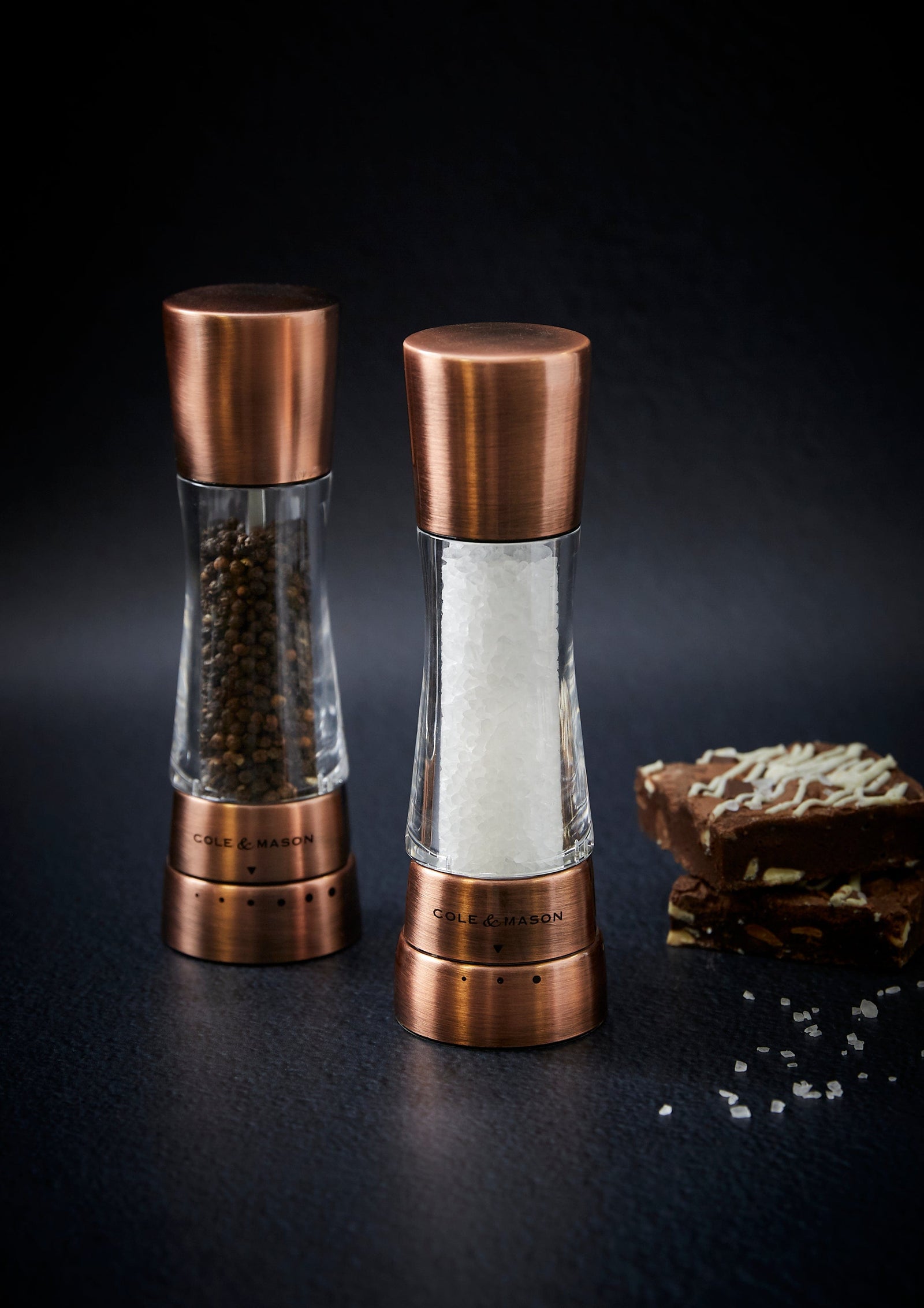 Cole & Mason | Derwent Salt & Pepper Mills Copper 190mm Cole & Mason | Derwent Salt & Pepper Mills Copper 190mm