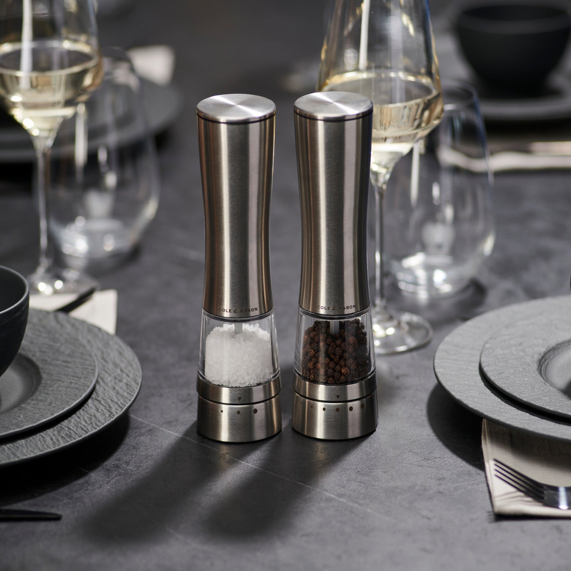 Cole & Mason Derwent Copper Salt & Pepper Mills – Adjustable Grind